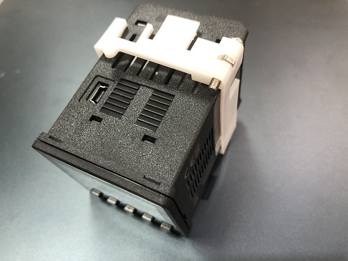 Điều khiển nhiệt độ kỹ thuật số Hanyoung VX4-UMMA-A1T